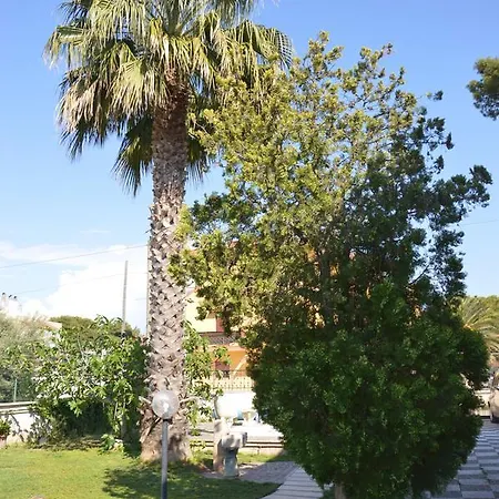 Couette-café Biblos E Mare *